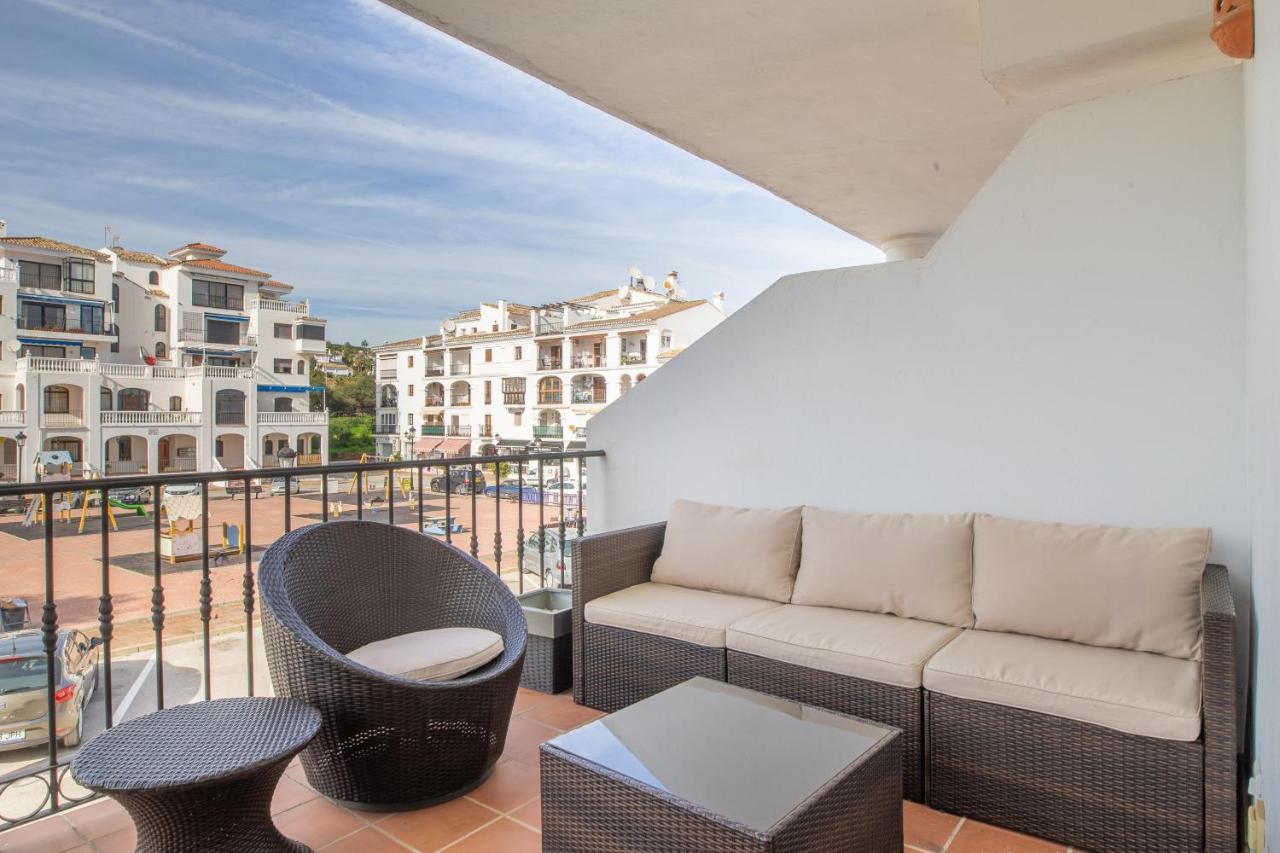 2261-Superb Apt On The Beach, On Duquesa Harbour Manilva Εξωτερικό φωτογραφία