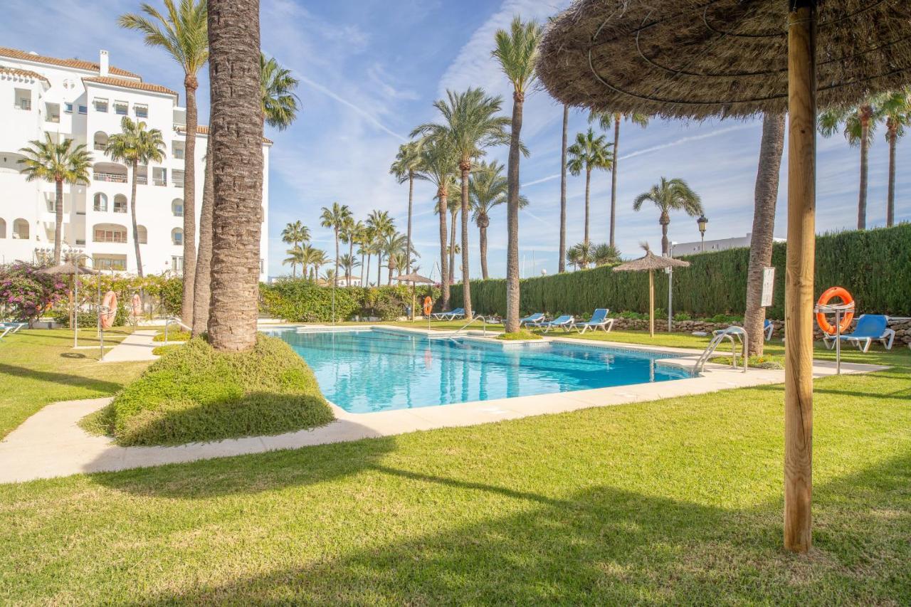 2261-Superb Apt On The Beach, On Duquesa Harbour Manilva Εξωτερικό φωτογραφία